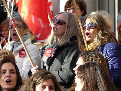 17-01-11 IndultoCarlosSerafinSubdelegacionPontevedra11.JPG